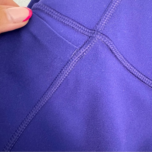 Athleta- Conscious Crop Sports Bra and Salutation Mesh 7/8 Leggings bundle M/L - Picture 8 of 14